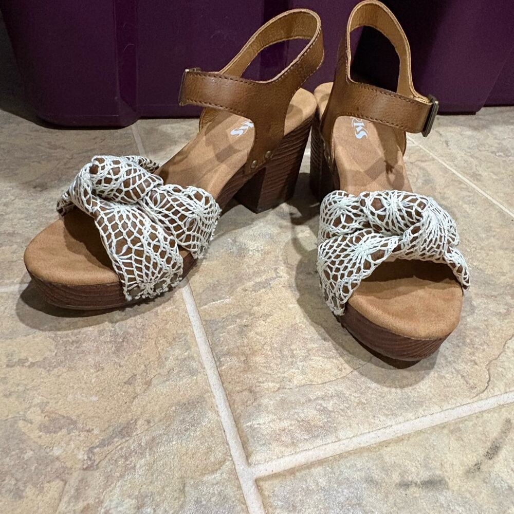 Kork-Ease Tan and Cream Women's Sandals
